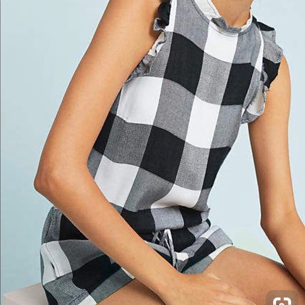 Cloth and Stone Gingham Romper Size S
